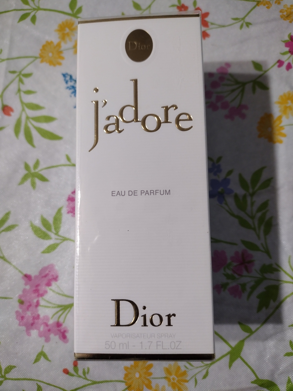 Dior J'adore Eau de Parfum — White & Gold Packaging